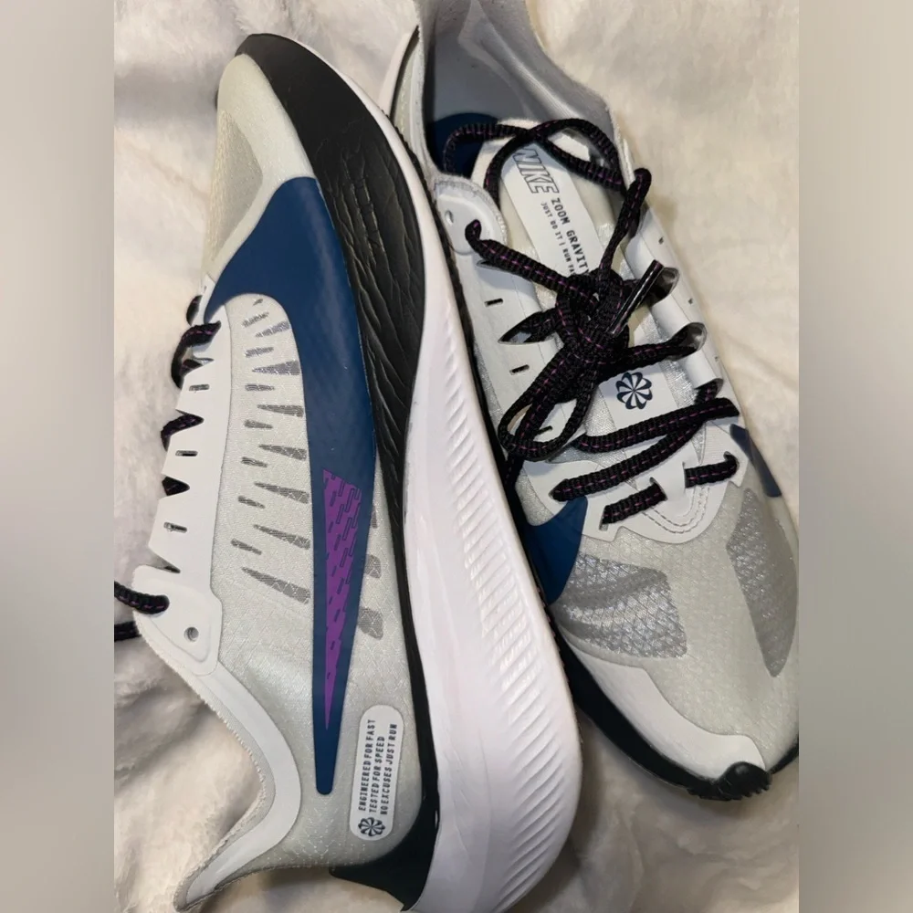 Nike Zoom Gravity Photon Light Grey Running Athletic Shoes
